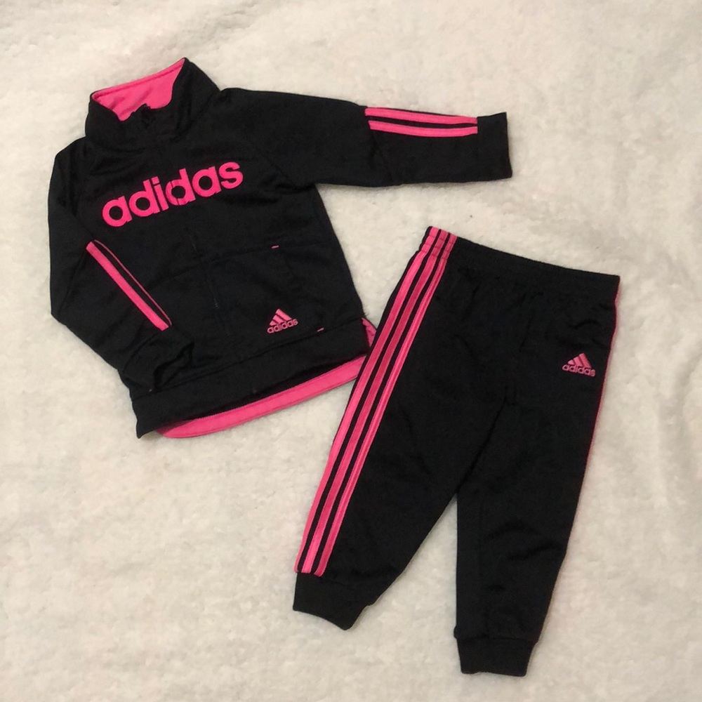 Adidas toddler sweatsuit